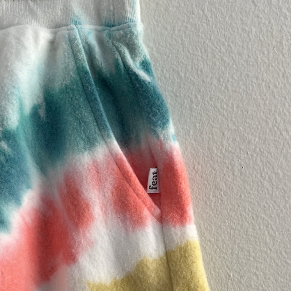 NWT:‎ Feat x Kristin Cavallari • Tie Dye Blanket Blend Shorts - Picture 4 of 5
